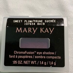 Mary Kay ChromaFusion Eye Shadow - Sweet Plum